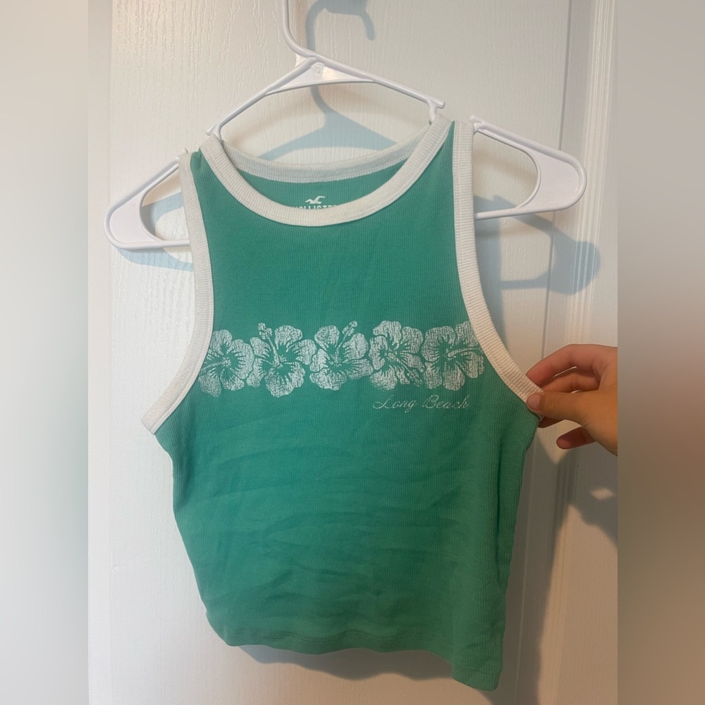 Hollister Women’s Size Small Teal Hawaiian Tank Top.